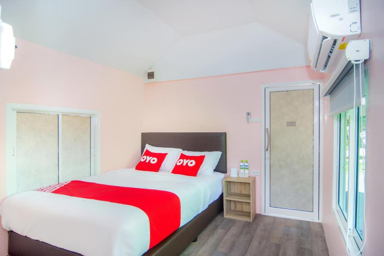 Oyo 578 Pj Resort And Snooker Club Prachuap Khiri Khan Buitenkant foto